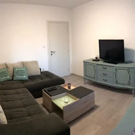 Kambi Apartment